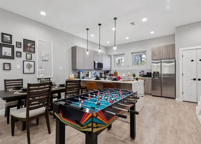 The Euclase 2bd Townhouse In The Heart Of Fortworth * Fort Worth