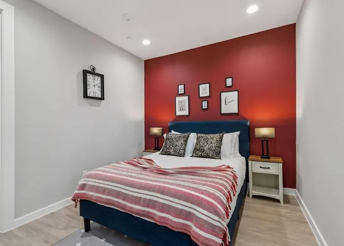 The Euclase 2bd Townhouse In The Heart Of Fortworth Casa de férias Fort Worth