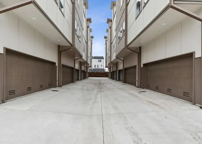 The Euclase 2bd Townhouse In The Heart Of Fortworth Casa de férias *